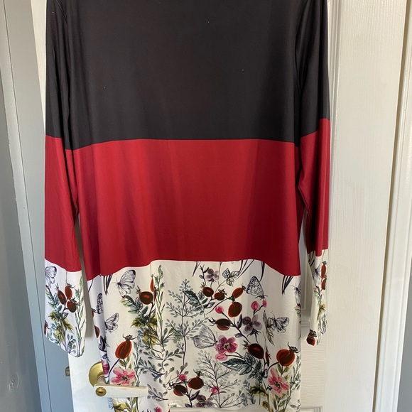 Tunic top - Picture 3 of 3